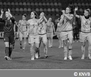 XL43Vrouwenvoetbal_2