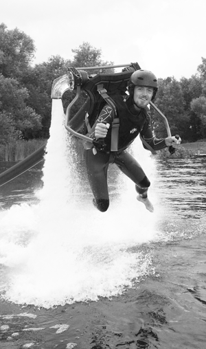XL29Flyboarden-1