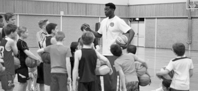 XL36-ClinicsBasketball-1