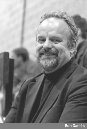 XL12BadmintoncrisisRonDaniels