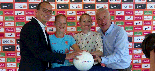 XL26-Vrouwenvoetbal-2