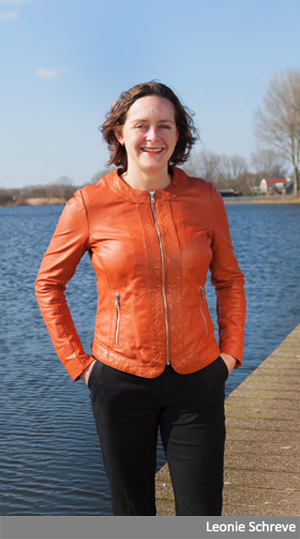 XL31LeonieSchreve1 copy