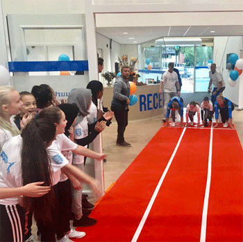 XL32JoyOfMovingLane-2