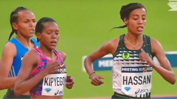 XL33Foto1-BijOpenPodiumPeterMurphyBennieDouwes