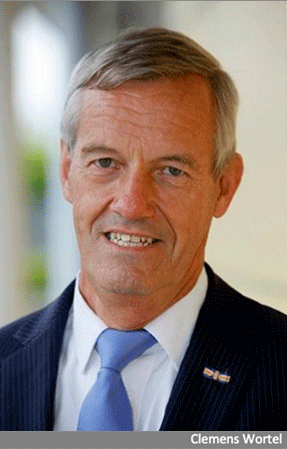 XL34BadmintonClemensWortel