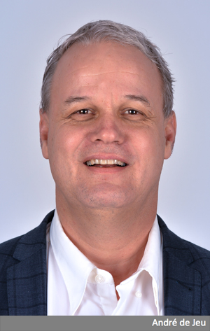 XL10 5- LicentieNationaleZwemdiplomas_foto1_AndrédeJeu