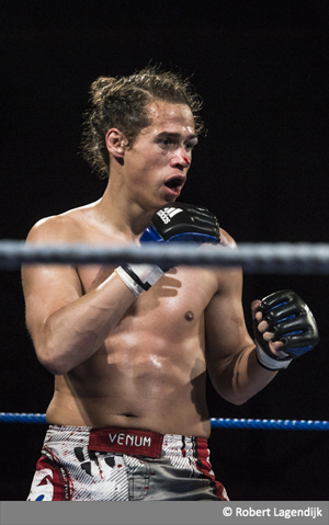 XL33 Kickboksen-2 copy