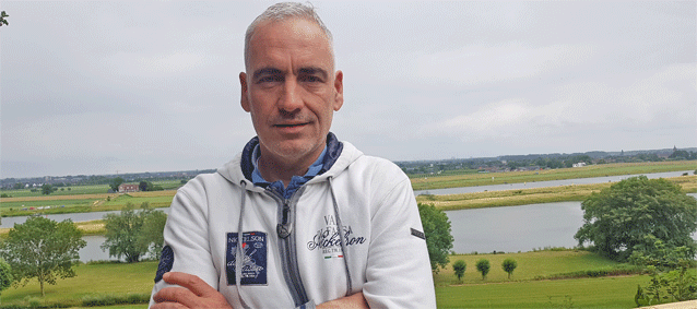 XL37DeBlikVanBuitenstaanders-FrankHuizinga-2