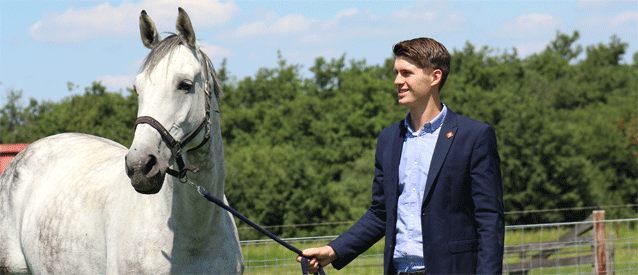 XL36JongeSportbestuurderTB-3