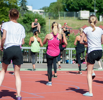 XL33OpenPodium-JW-tr-1