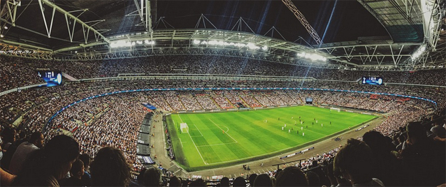 XL38OpenPodiumML-onelove-2