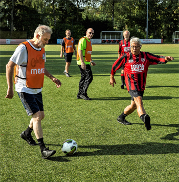 XL16OpenPodiumHS-sr-1