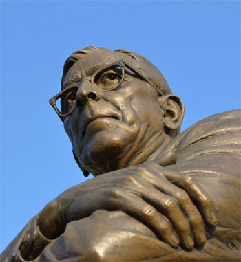 XL18TopsportMindYou-JohnWooden-2