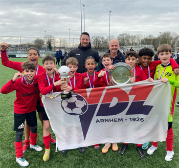 XL21SpbestIndePr-SvL-2