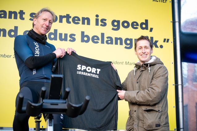 1. (2) RS36809_JSV_3396