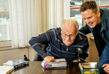 Joël Kruisselbrink (r) met Klaas
