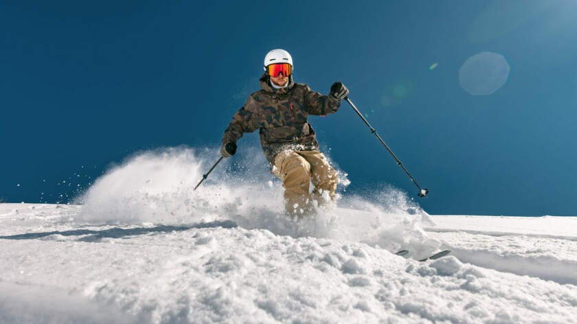 1501226 Alpineskiingshutterstock front 2468616371